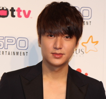 vyfmIAVW5wCwpp01463707861_1463707902