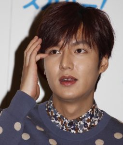 shjcdf4z3iqdkjp1475892145_1475892176