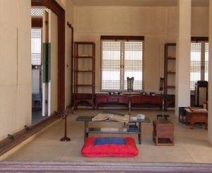 hjEUR3KPQi7b0os1487809977_1487810008