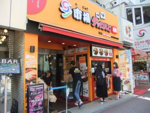 超人気店の「市場(シジャン)タッカルビ」